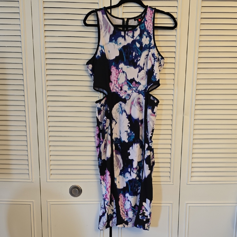 I Heart Ronson Side Cut Oy Floral Dress - Black and Purple